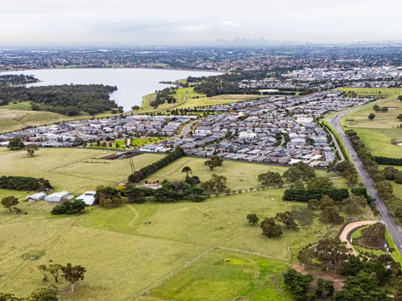 The Future of Greenvale: Tackling Growth, Traffic and the Mickleham Road Challenge